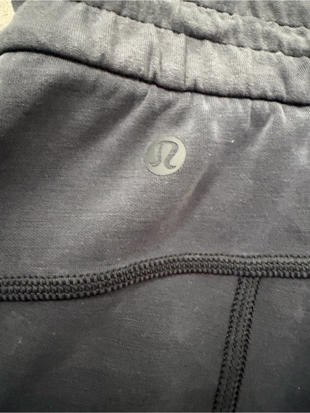 Lululemon Softstreame Set-Size 6, 29” pants - Picture 10 of 11